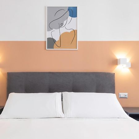 Quarzo. Modern Rooms กาญารี ภายนอก รูปภาพ