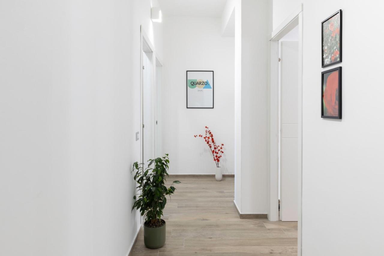 Quarzo. Modern Rooms กาญารี ภายนอก รูปภาพ