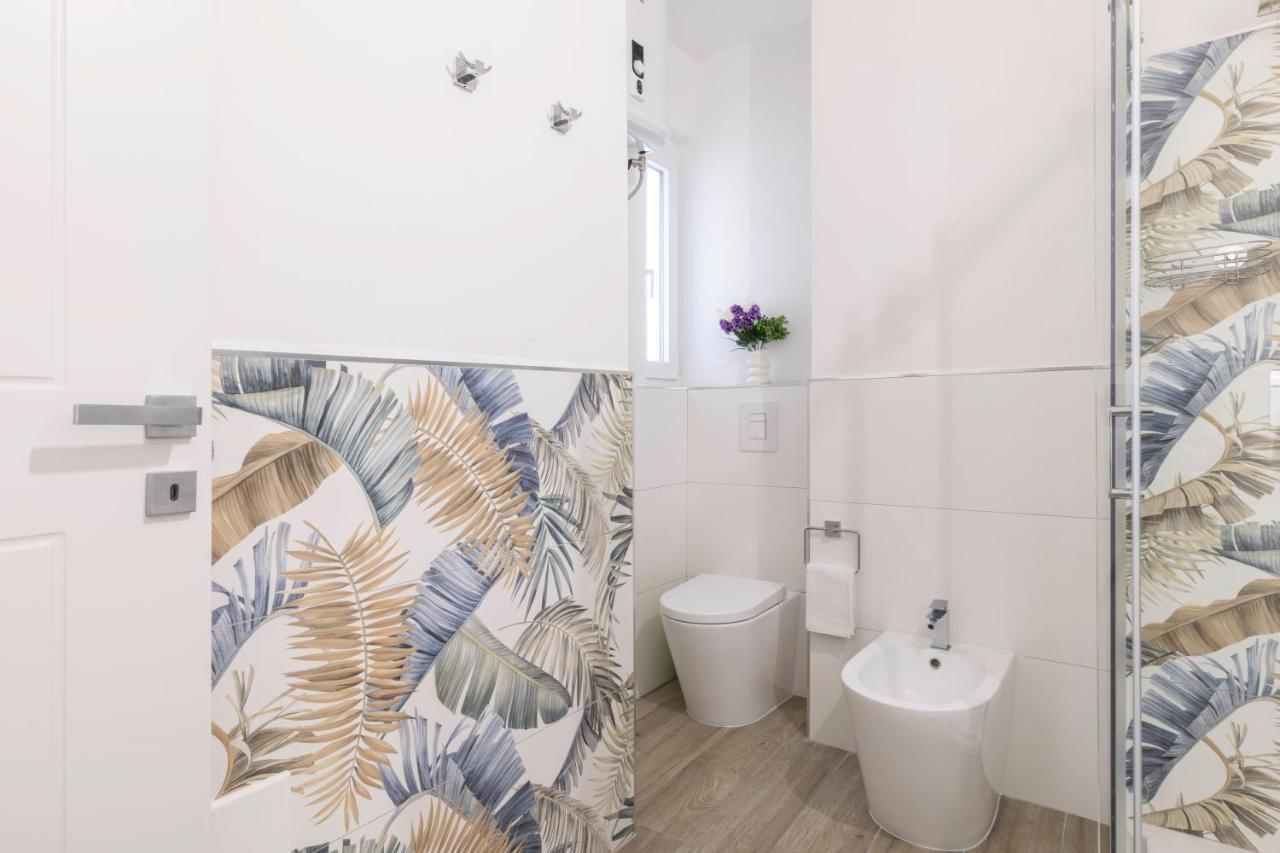 Quarzo. Modern Rooms กาญารี ภายนอก รูปภาพ