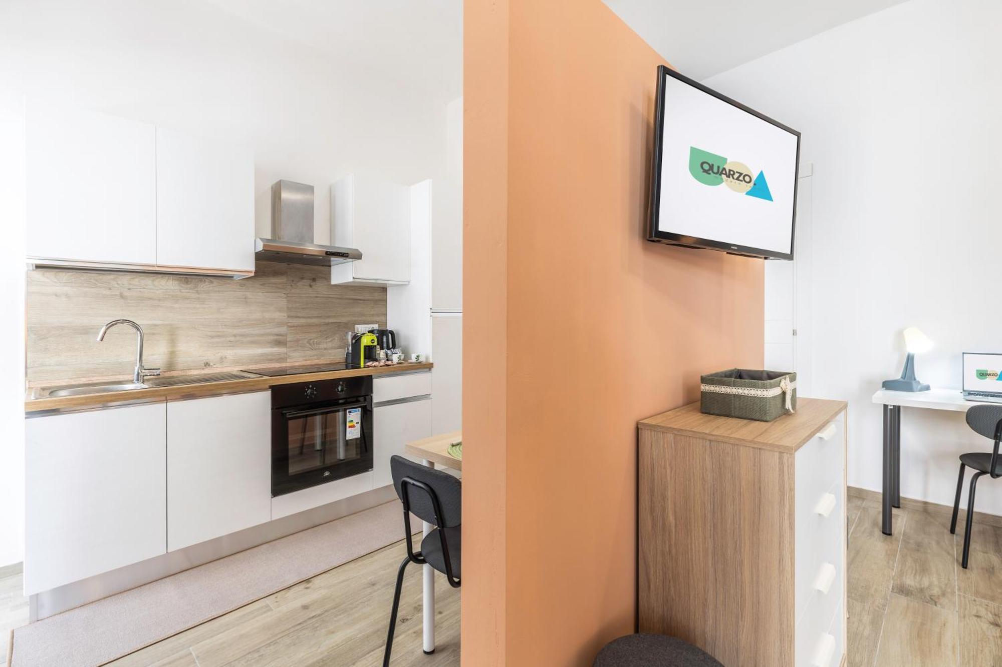 Quarzo. Modern Rooms กาญารี ภายนอก รูปภาพ